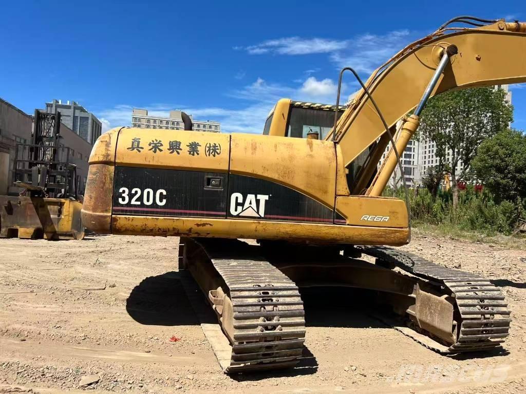 CAT 320 C Vikšriniai ekskavatoriai