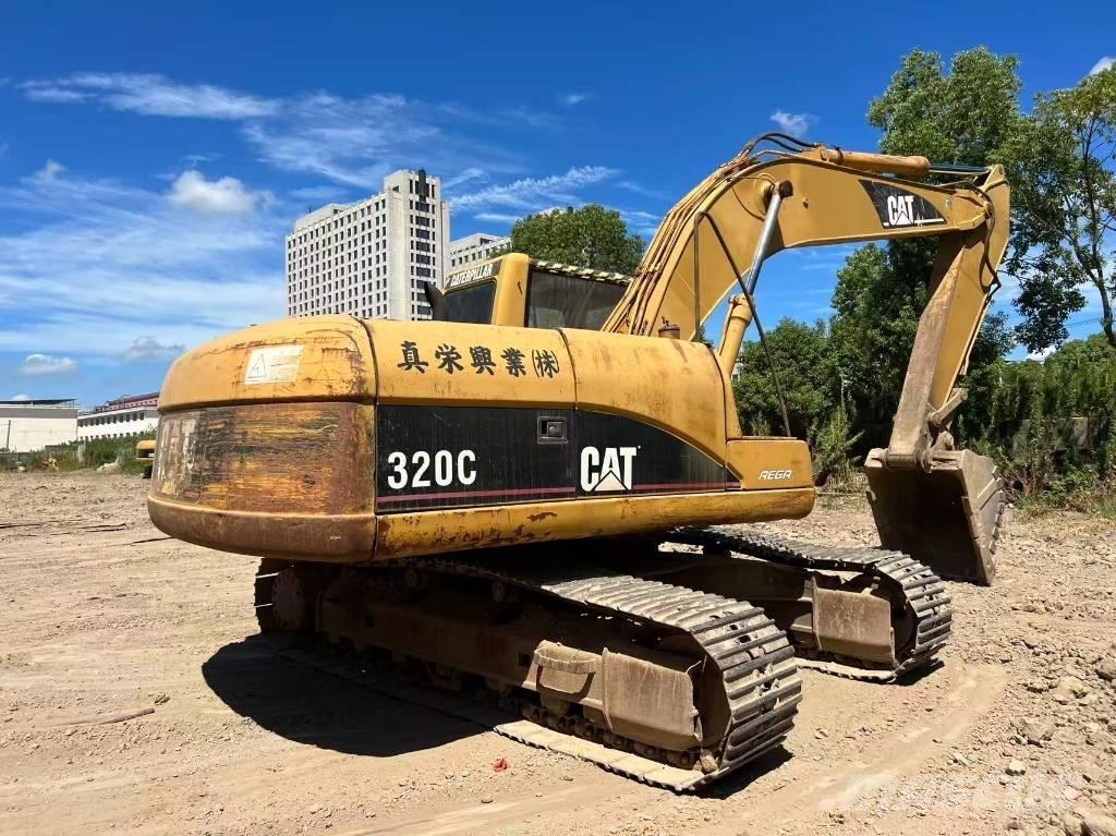 CAT 320 C Vikšriniai ekskavatoriai