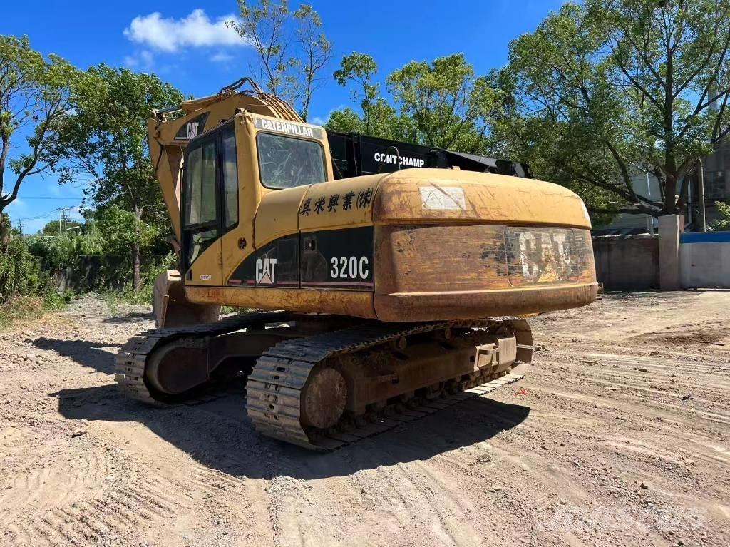 CAT 320 C Vikšriniai ekskavatoriai