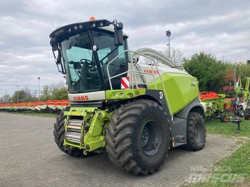 CLAAS JAGUAR 980 Pašarų ruošimo technika