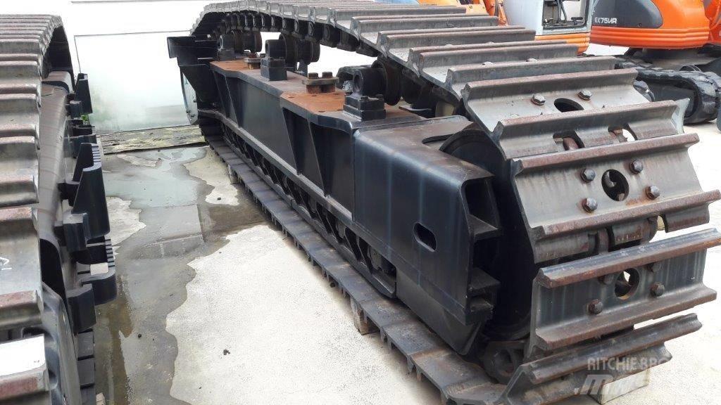 Hitachi ZX500LC-3 Važiuoklė ir suspensija