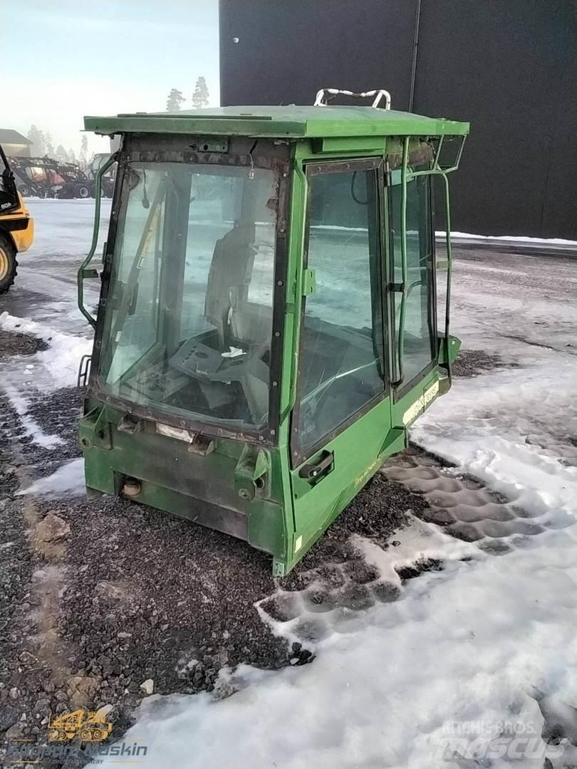 John Deere 1710 Kabinos ir salonai