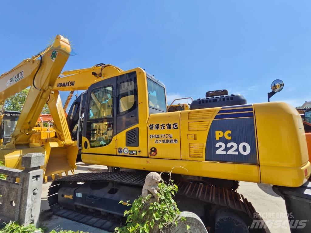 Komatsu PC 220-8 Vikšriniai ekskavatoriai