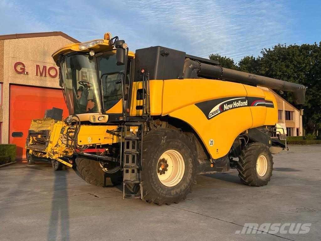 New Holland CX 880 Derliaus nuėmimo kombainai