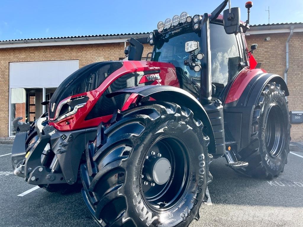 Valtra T235 S Traktoriai