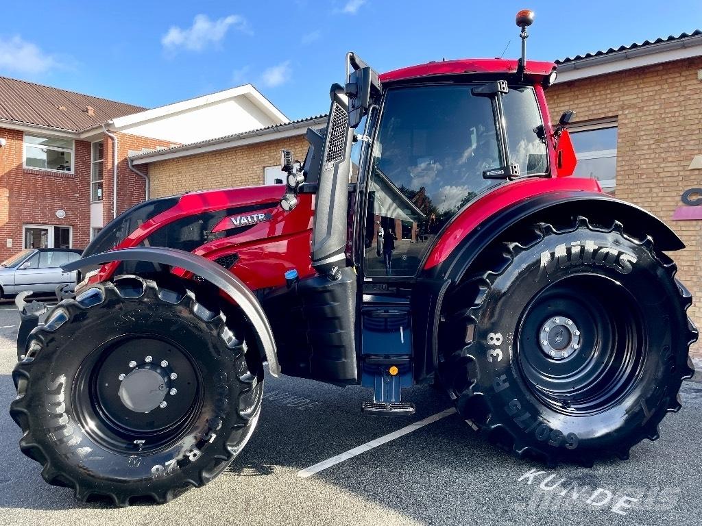Valtra T235 S Traktoriai