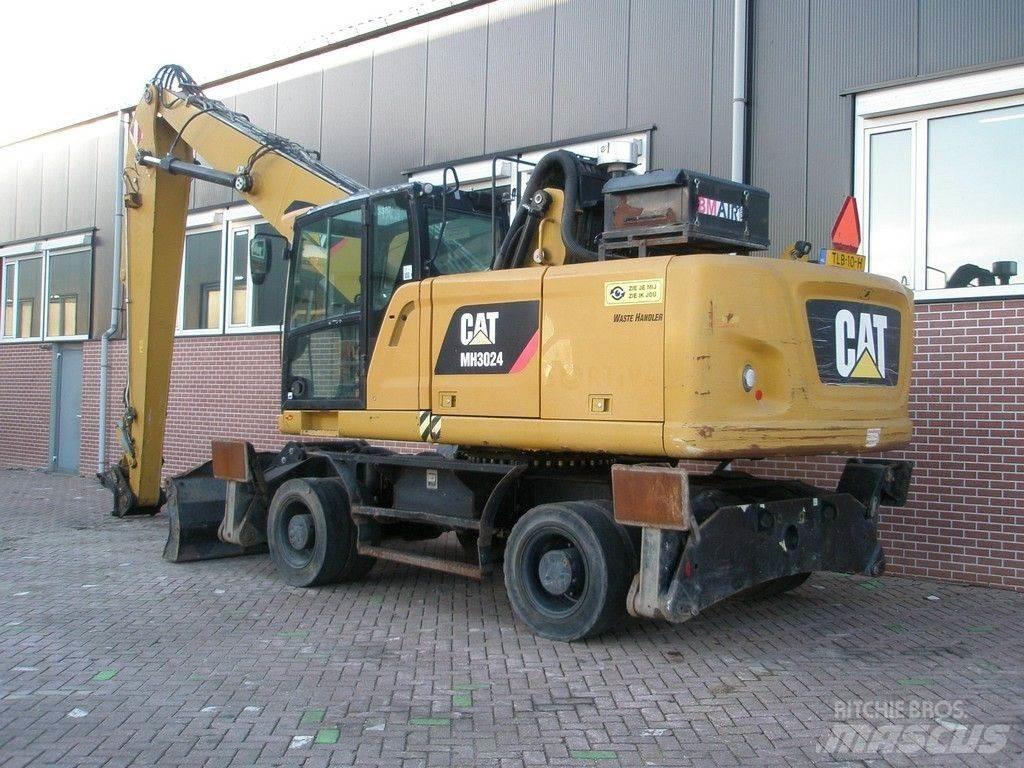 CAT MH3024 Atliekų / pramoniniai krautuvai