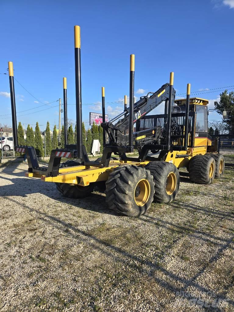 CAT 554 Naudoti miškovežiai (Forvarderiai)
