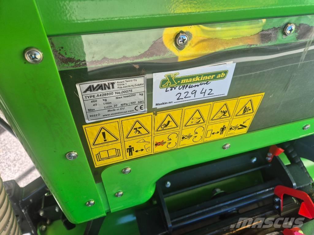 Avant Lövsug DEMO Krautuvai su šoniniu pasukimu