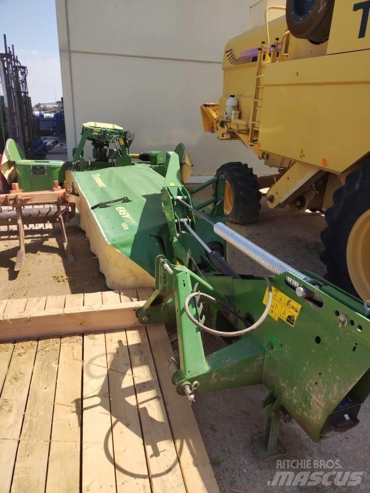 Krone Easy Cut R320 Šienapjovės