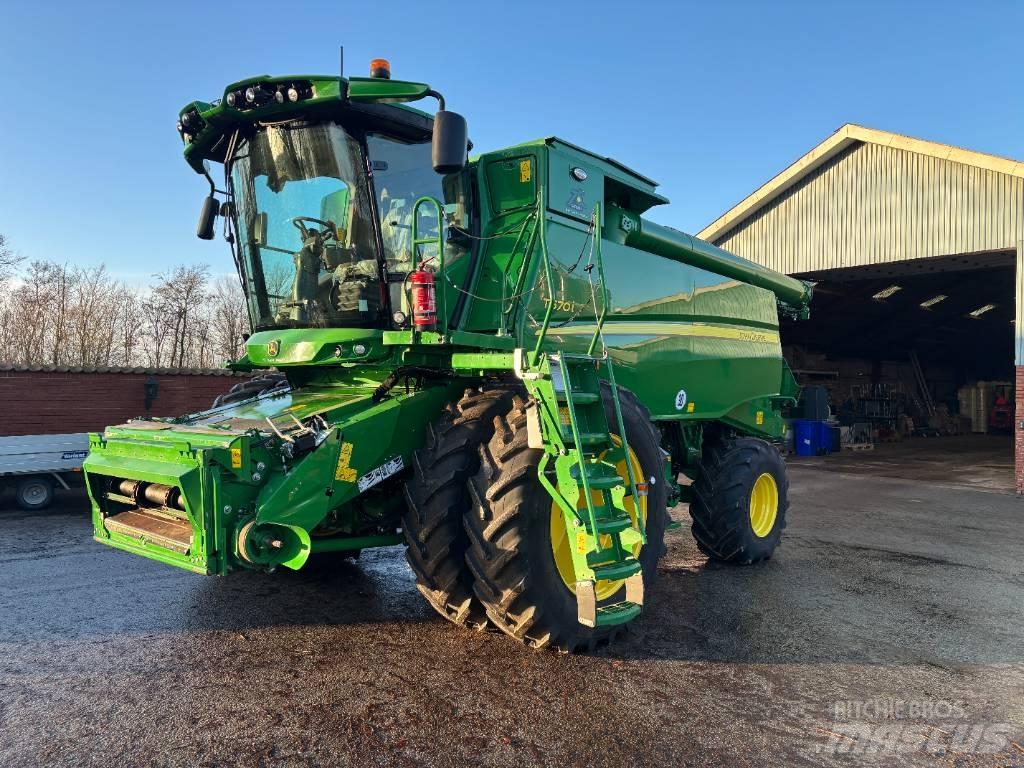 John Deere T670I 4WD Derliaus nuėmimo kombainai