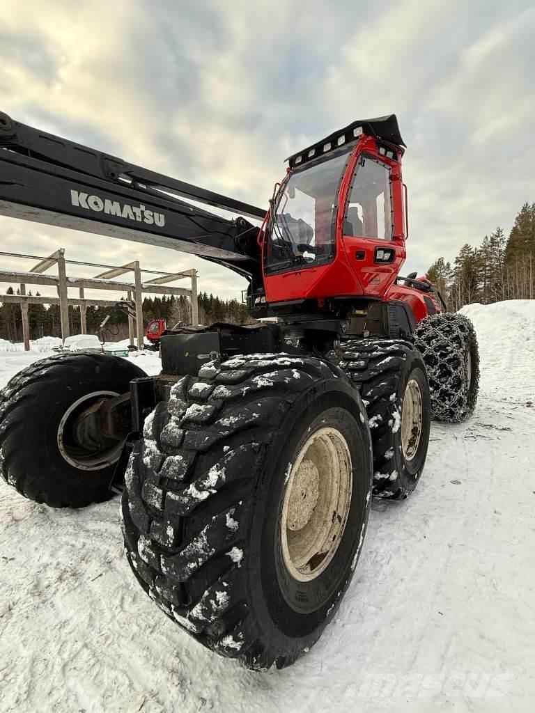 Komatsu 951 Miško technika (Harvesteriai)