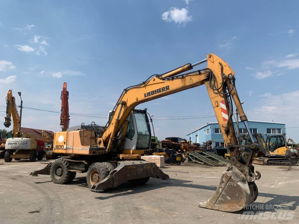Liebherr A 900 C Ratiniai ekskavatoriai