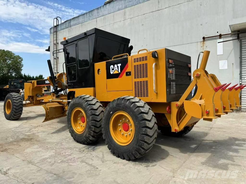 CAT 140 H Greideriai