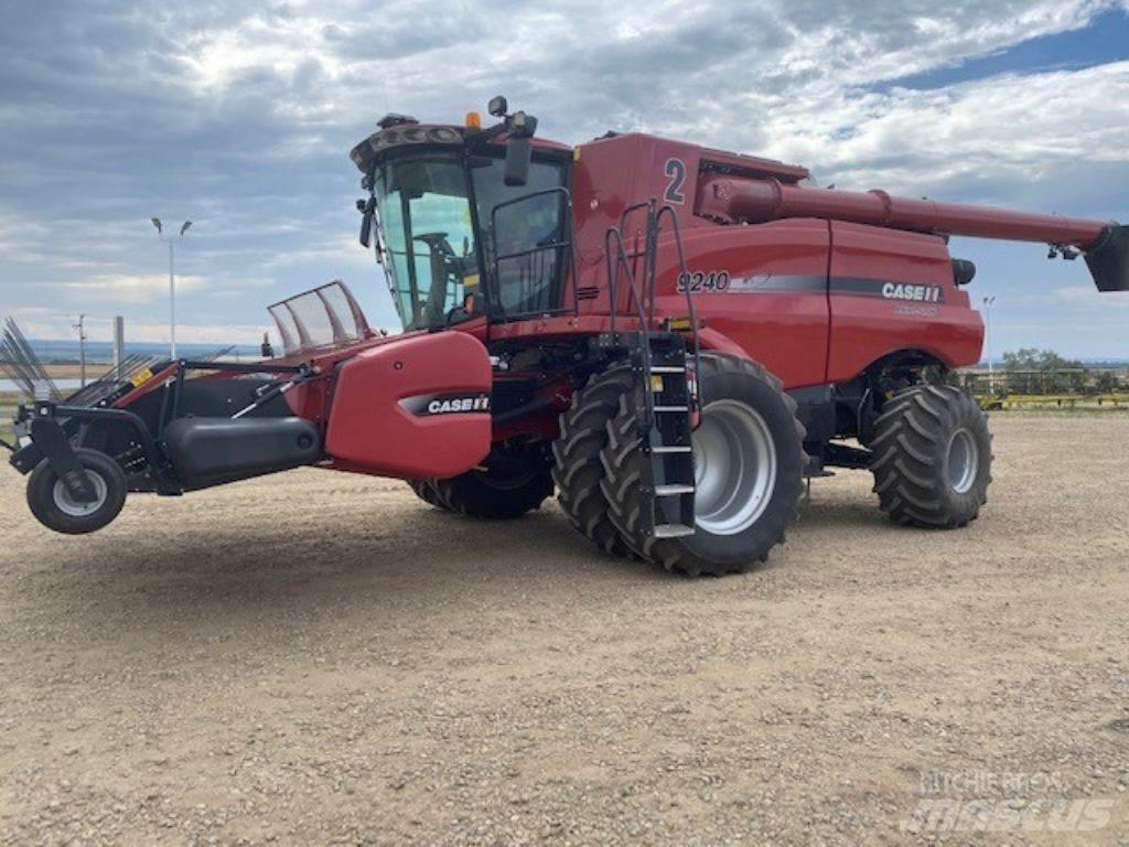 Case IH 9240 Derliaus nuėmimo kombainai