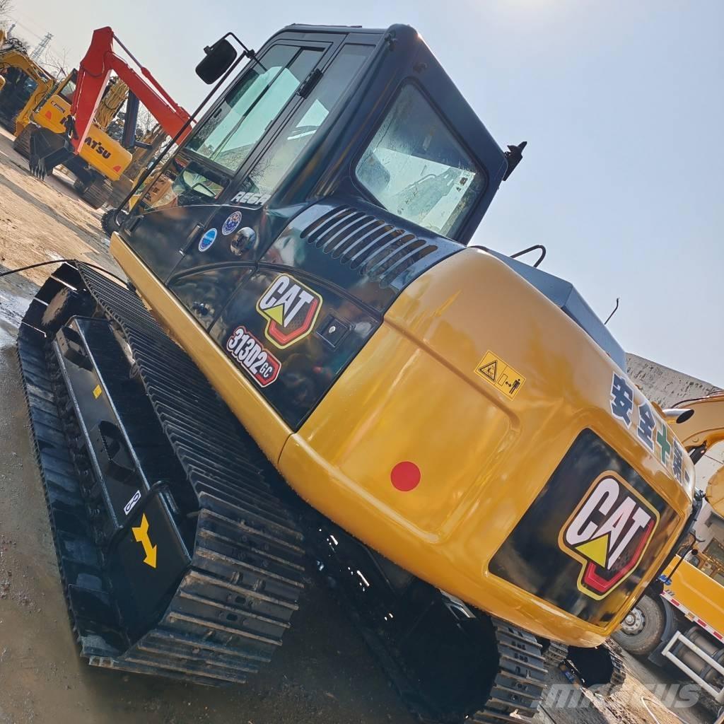 CAT 313 D Vikšriniai ekskavatoriai
