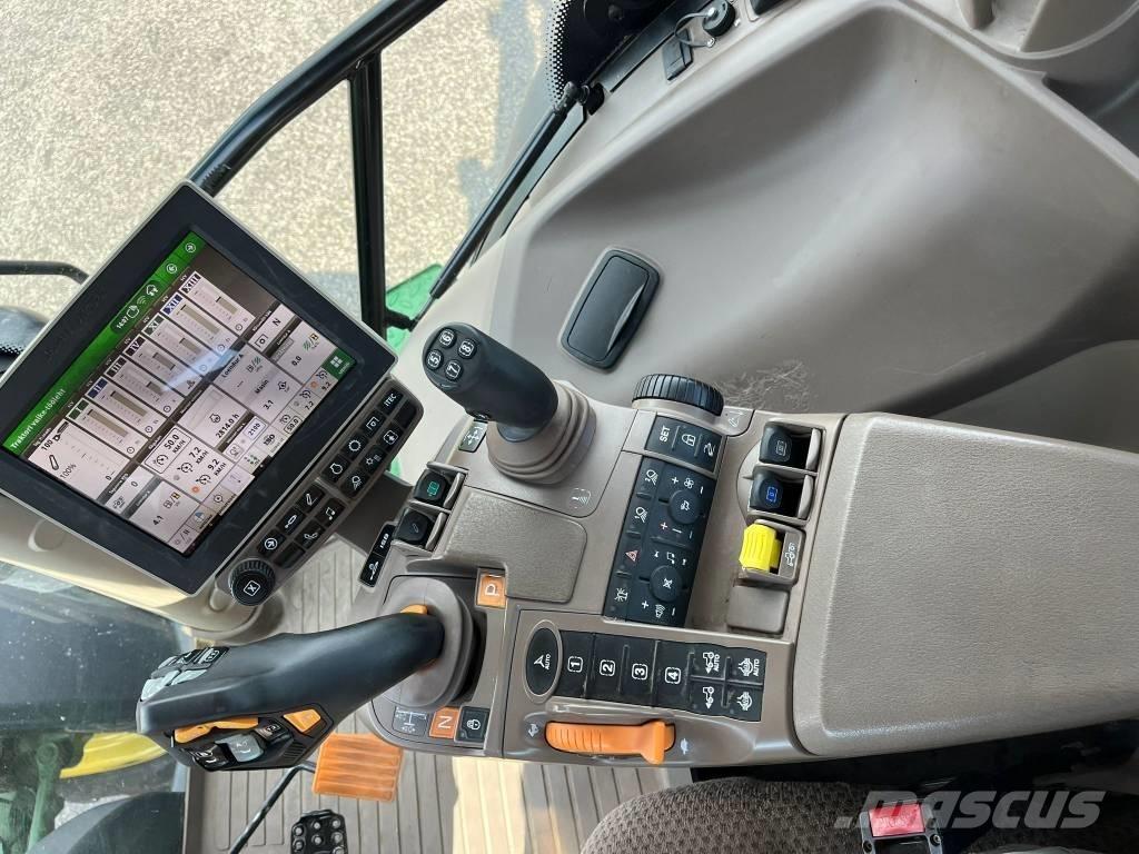 John Deere 6230 R Traktoriai