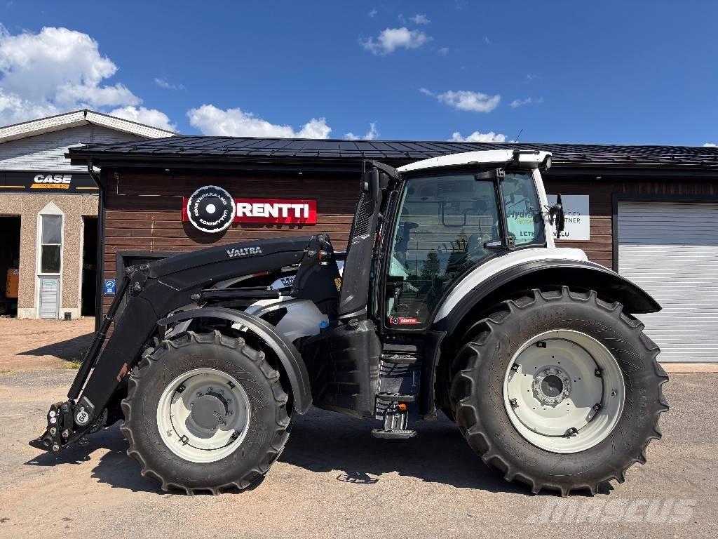 Valtra T 145 Active Traktoriai