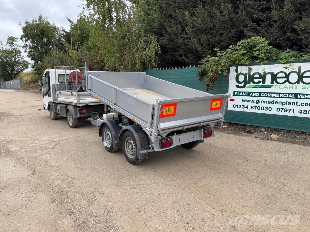 Ifor Williams 8 x 5 Savivartės priekabos