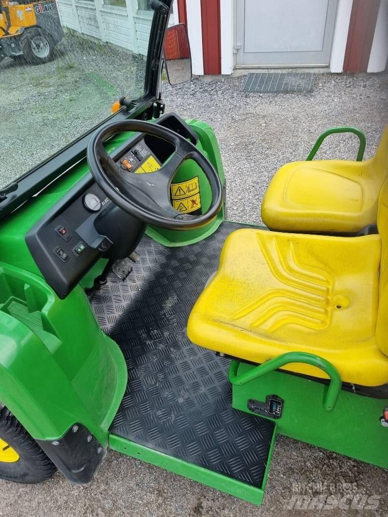 John Deere Gator TE Specializuotos paskirties technika