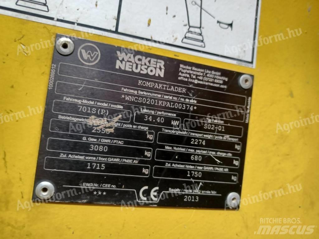 Wacker Neuson 701 S Mini krautuvai