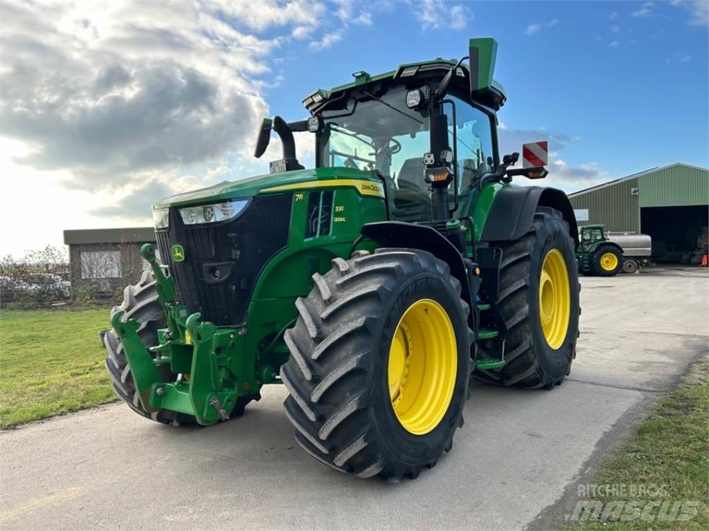 John Deere 7R330 Traktoriai