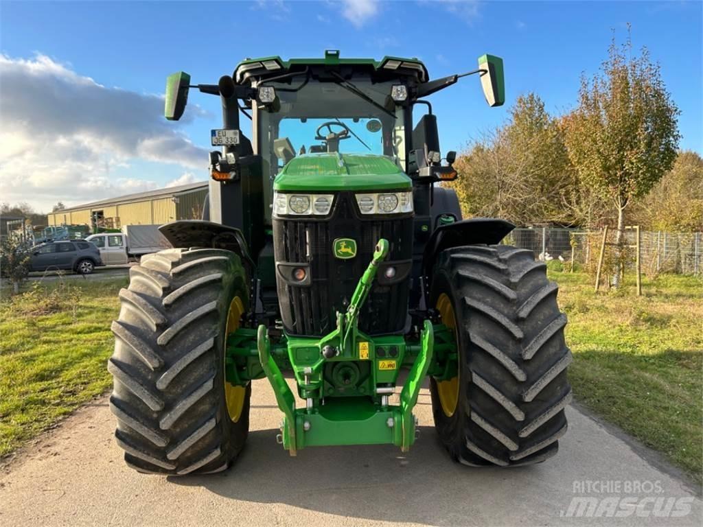 John Deere 7R330 Traktoriai