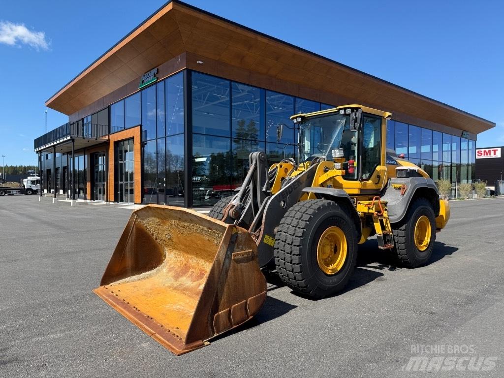 Volvo L110 H Naudoti ratiniai krautuvai
