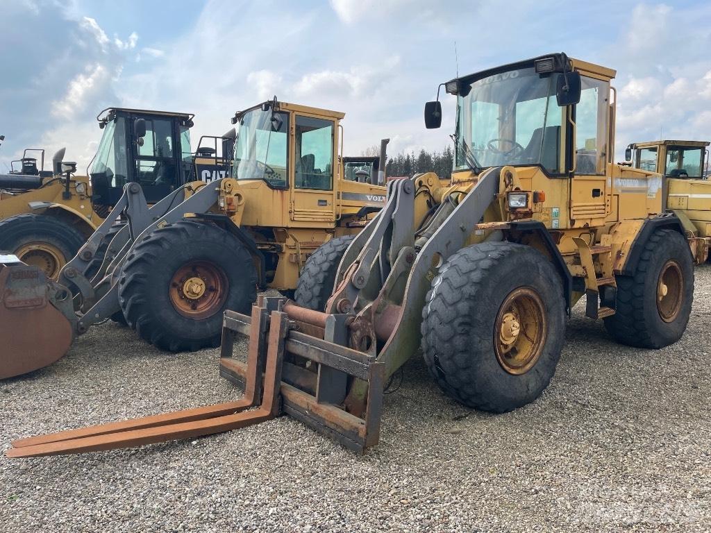 Volvo L70C Naudoti ratiniai krautuvai