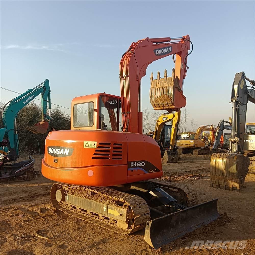 Doosan DH80G Vidutinės galios ekskavatoriai 7-12 t