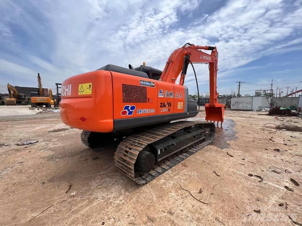 Hitachi ZX 200-6 Vikšriniai ekskavatoriai