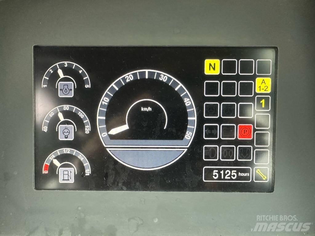 Liebherr 514 STEREO Naudoti ratiniai krautuvai