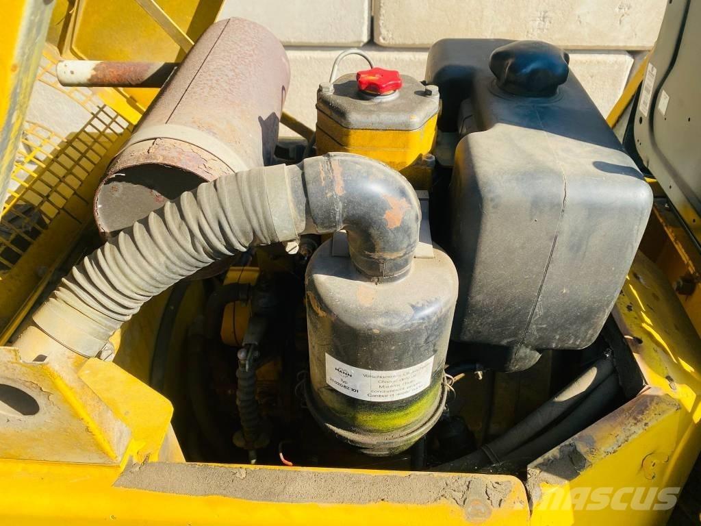 Bomag BW 75 AD Porinių būgnų volai