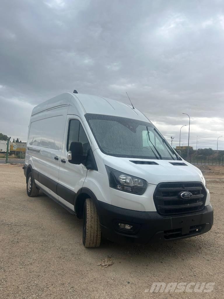 Ford Transit Krovininiai furgonai