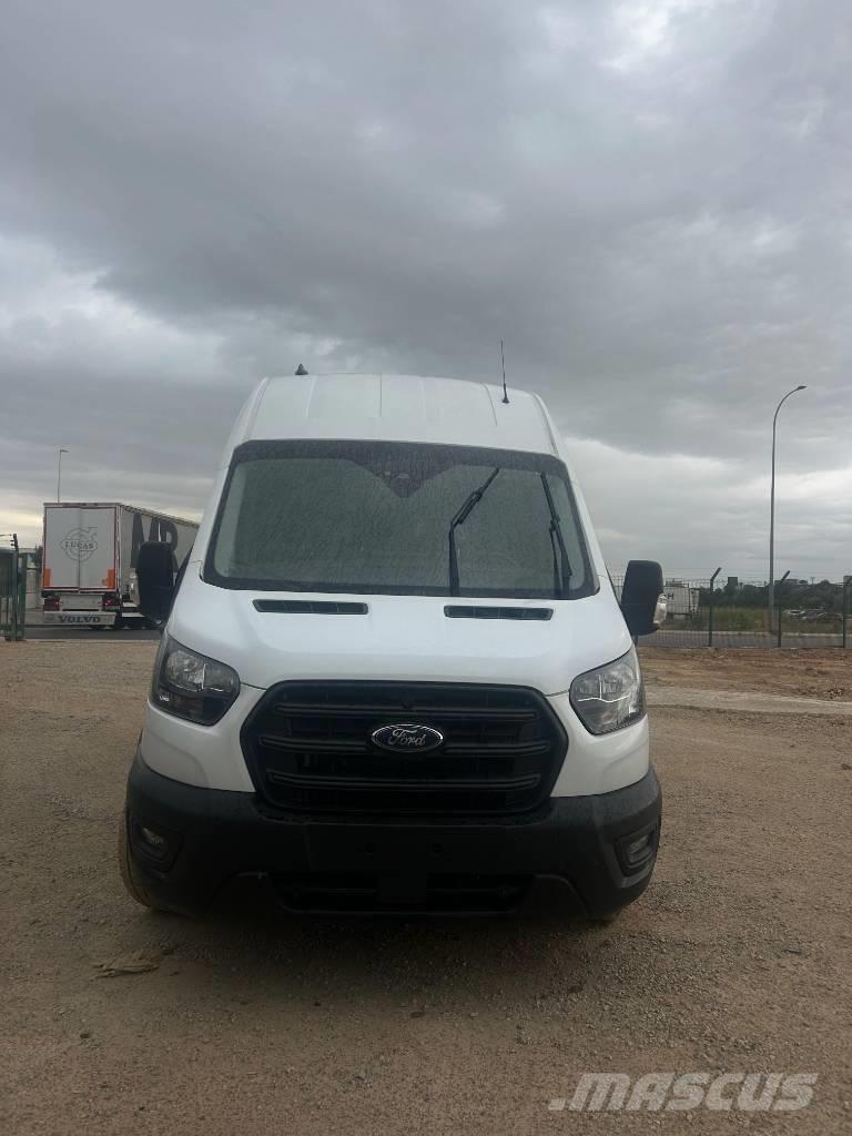 Ford Transit Krovininiai furgonai