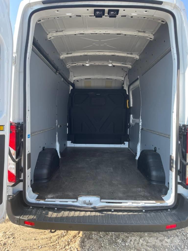 Ford Transit Krovininiai furgonai