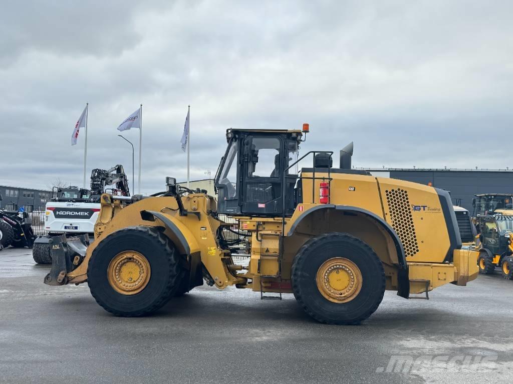 CAT 980 M Naudoti ratiniai krautuvai