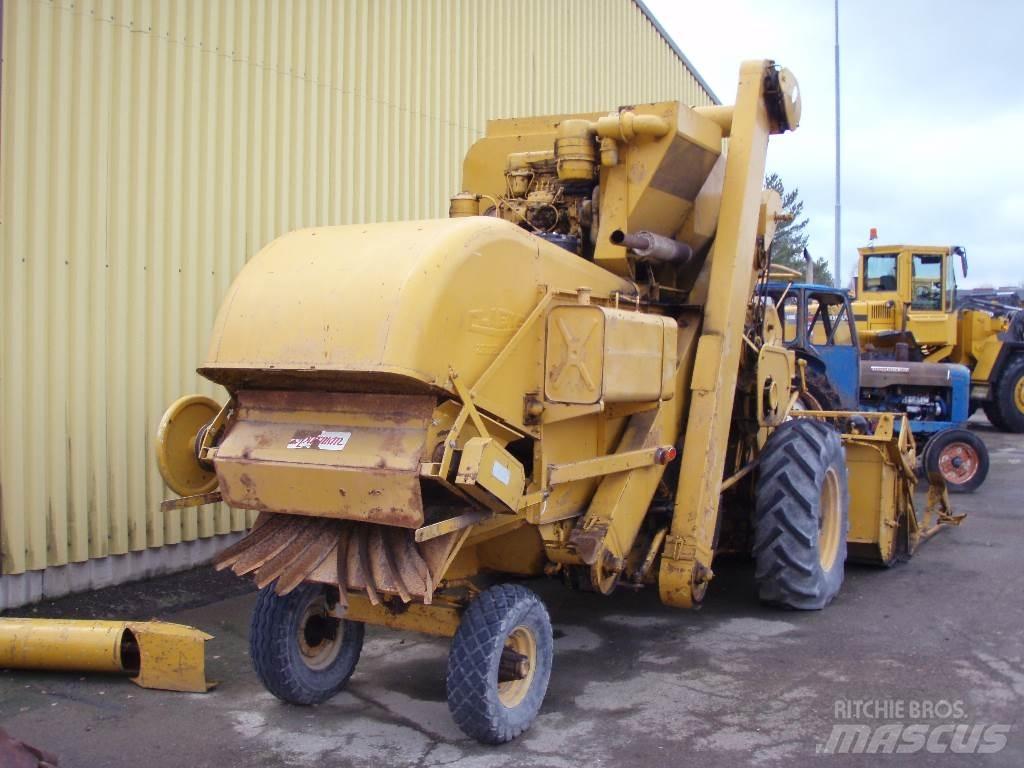 Clayson M 80 Derliaus nuėmimo kombainai