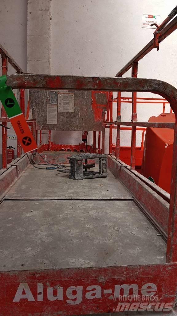 JLG 3246 ES Žirkliniai keltuvai