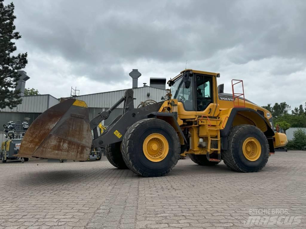 Volvo L150H Naudoti ratiniai krautuvai
