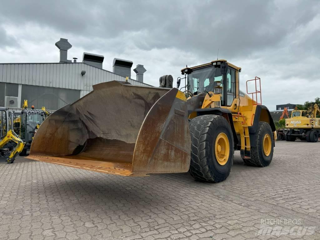 Volvo L150H Naudoti ratiniai krautuvai