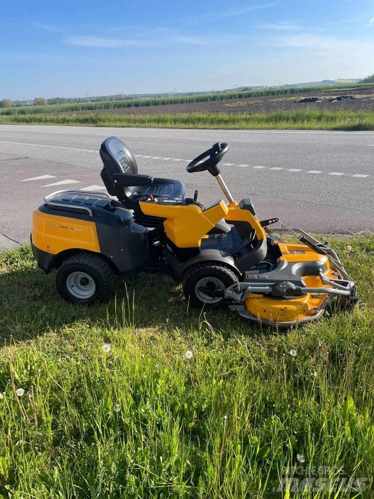 Stiga Park 740 IOX Sodo traktoriukai-vejapjovės