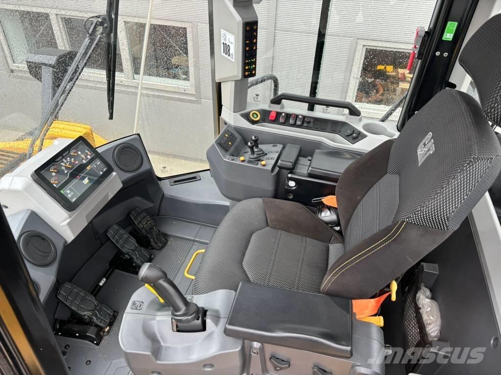 CAT 972 Naudoti ratiniai krautuvai