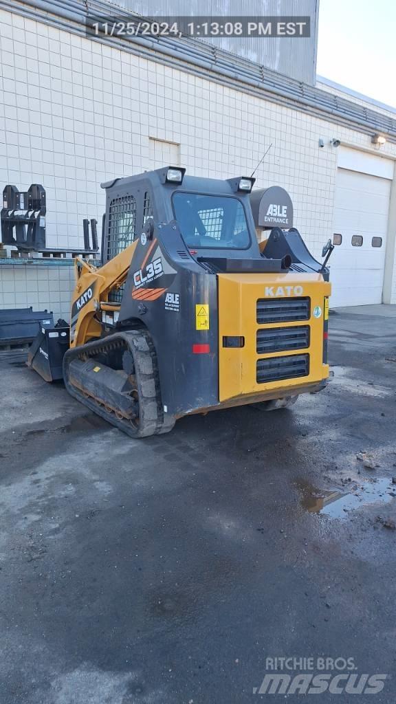 Kato CL35 Krautuvai su šoniniu pasukimu