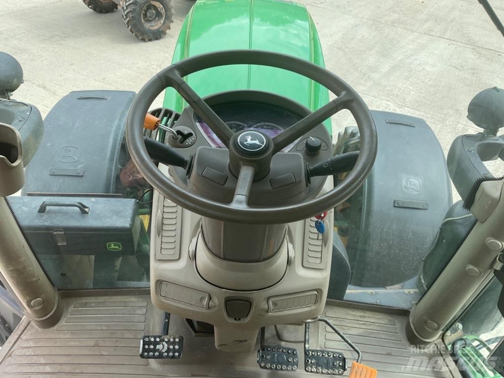 John Deere 6145 R Traktoriai
