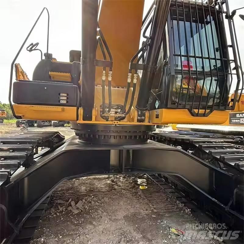CAT 340 Vikšriniai ekskavatoriai
