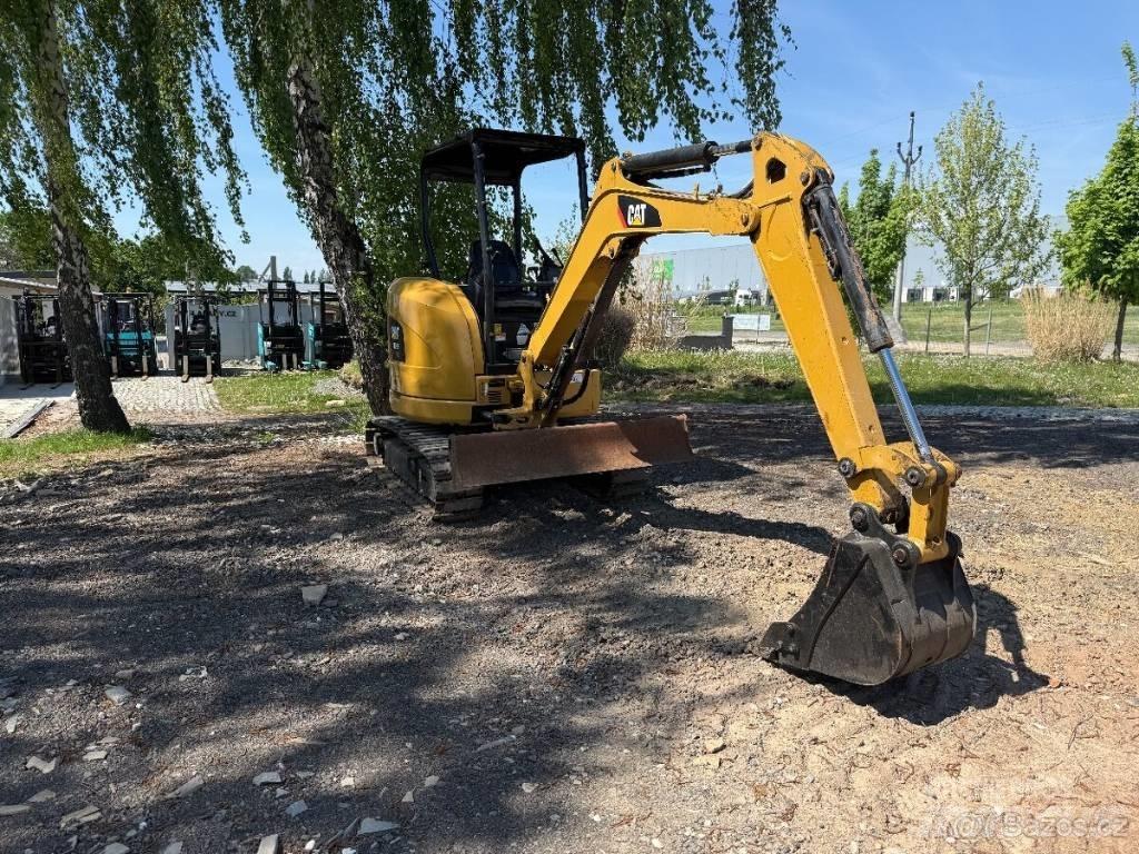 CAT 303 E CR Vikšriniai ekskavatoriai