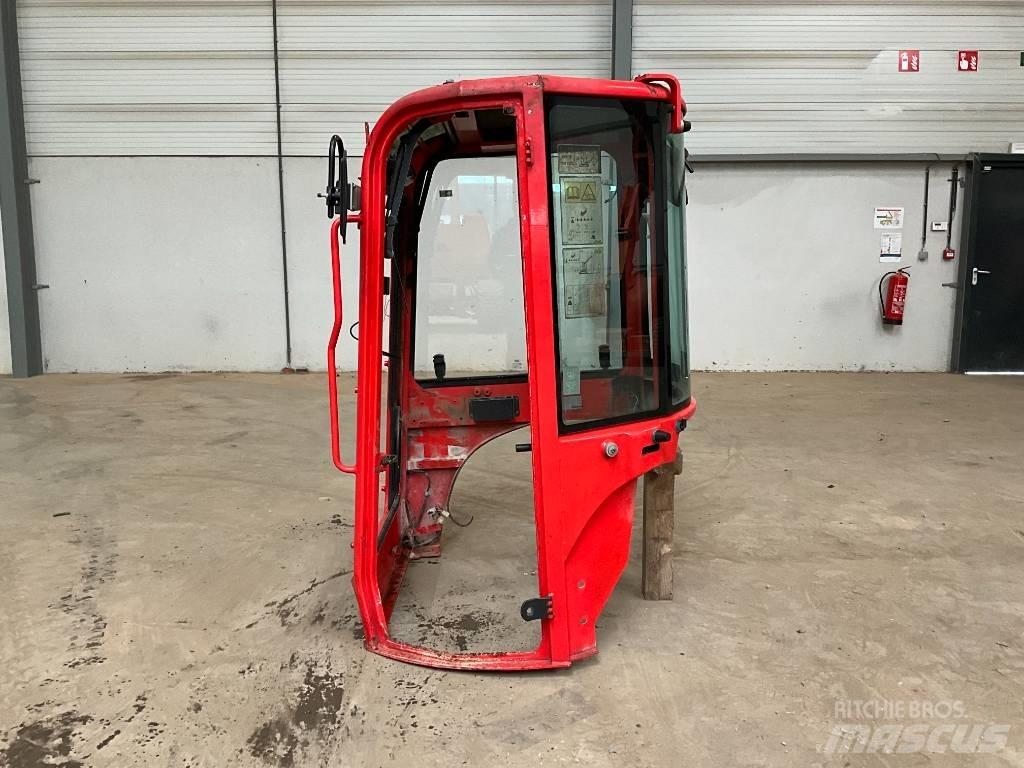 Yanmar Vio 25-6 Kabinos ir interjeras