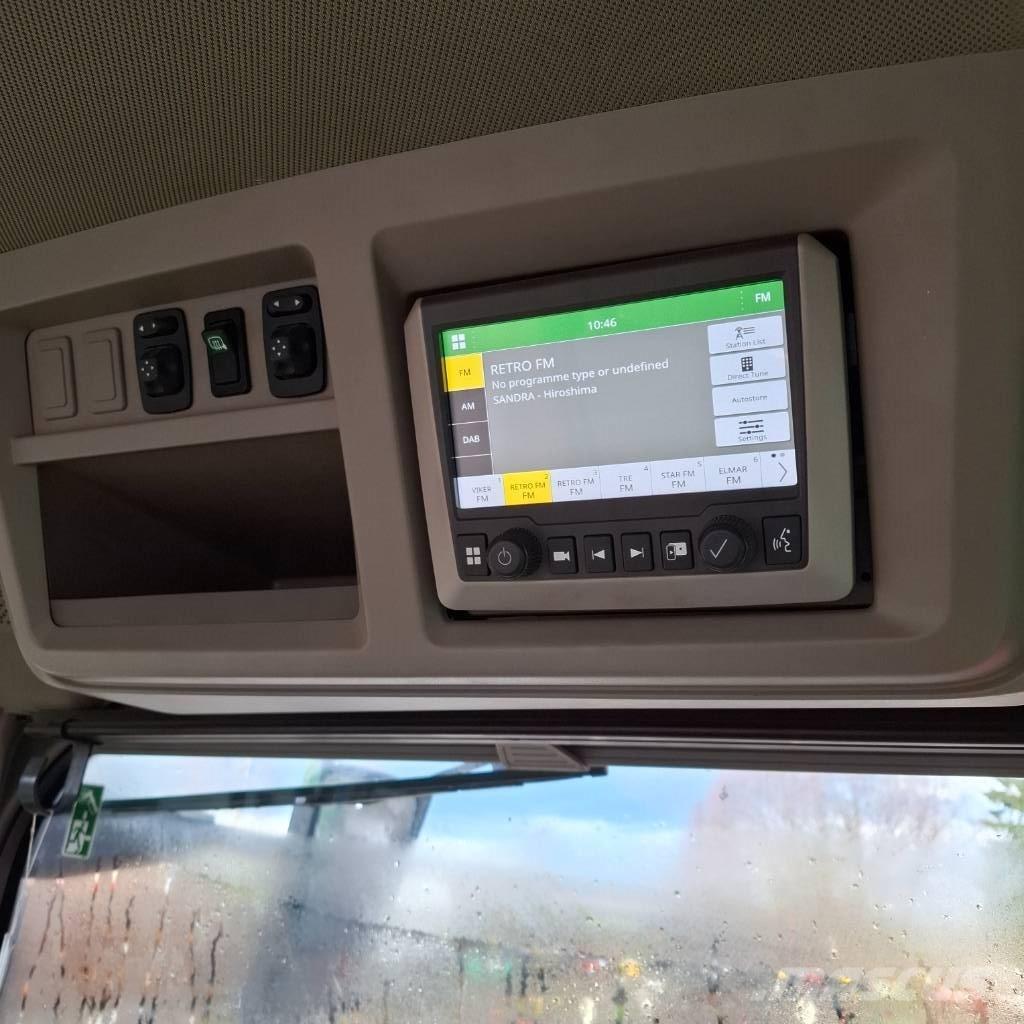 John Deere 8R410 Traktoriai