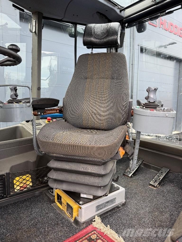 Huddig 1260 B Ekskavatoriniai krautuvai